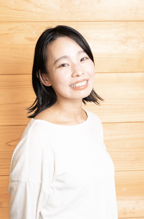 斎藤朋